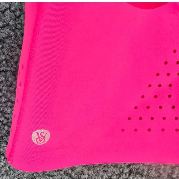 Victoria's Secret Women's Size 36D Featheweight Sport Bra Pink Berry Adjustable - Picture 4 of 7